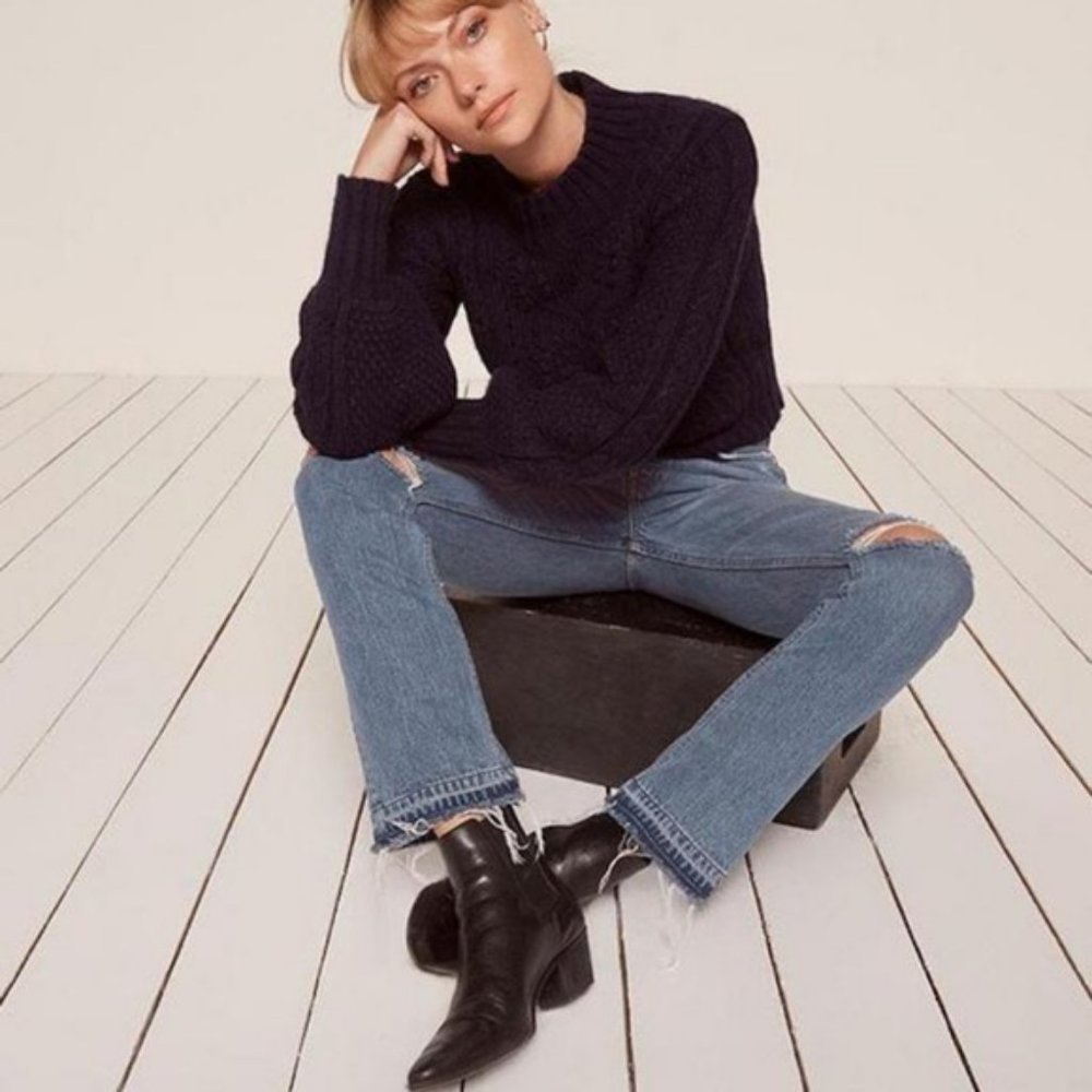 REFORMATION Jean Distressed Winona Midrise 32